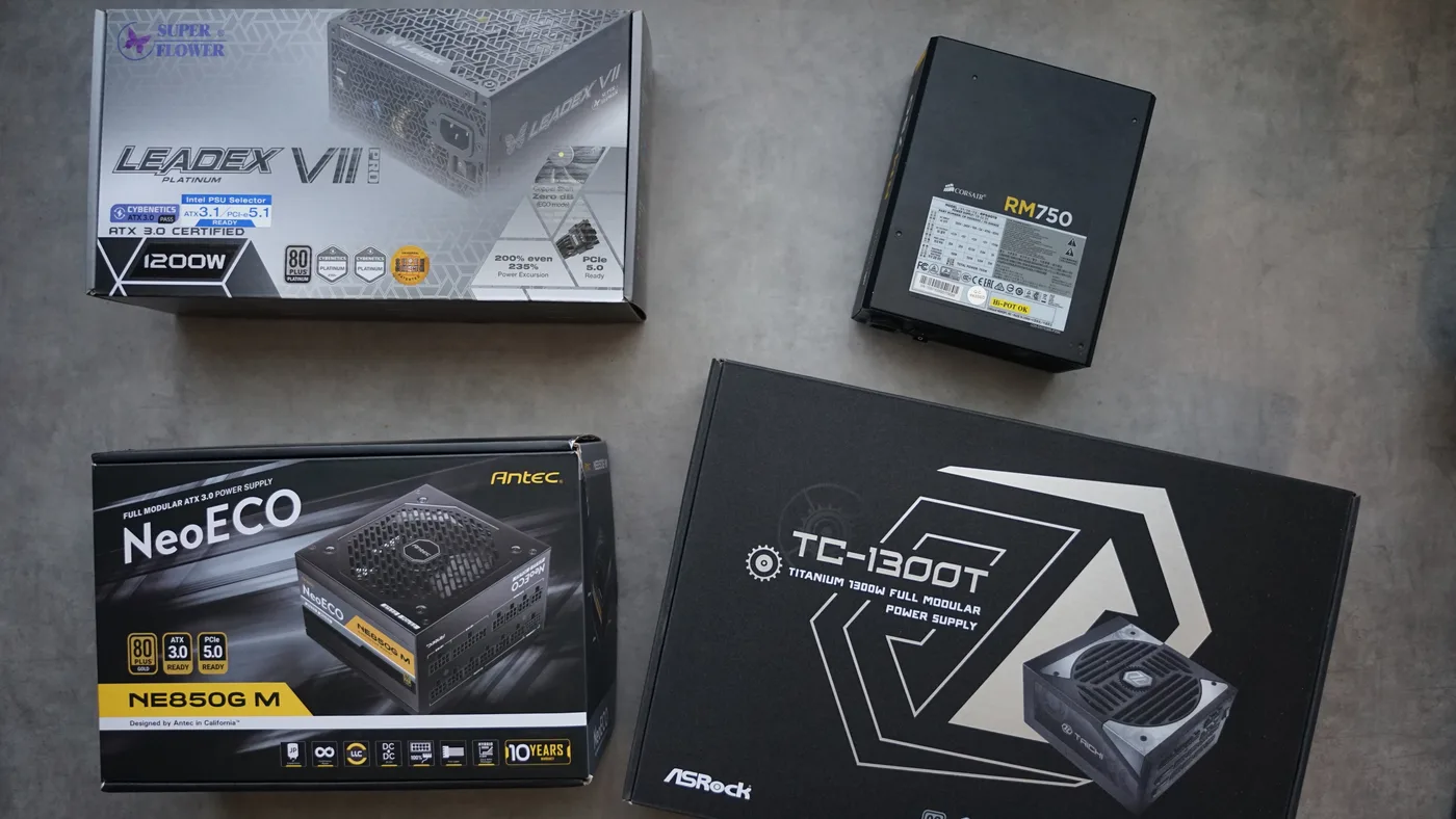 所有する電源4台。Super Flower LEADEX VII 1200W、CORSAIR RM750、Antec NeoECO 850G M、ASRock Taichi TC-1300T